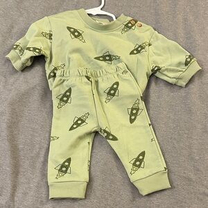 Cat & Jack Olive Rocket Print Kids One Piece